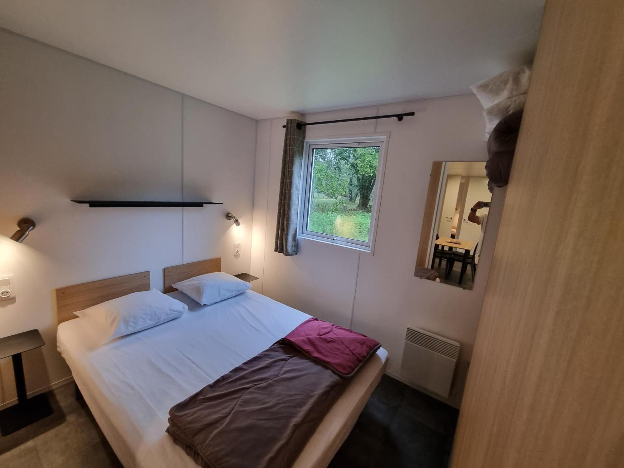 Les Palafitos Hotel Luglon Екстериор снимка