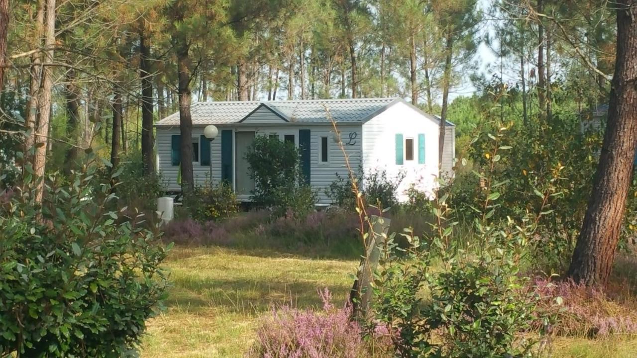 Les Palafitos Hotel Luglon Екстериор снимка